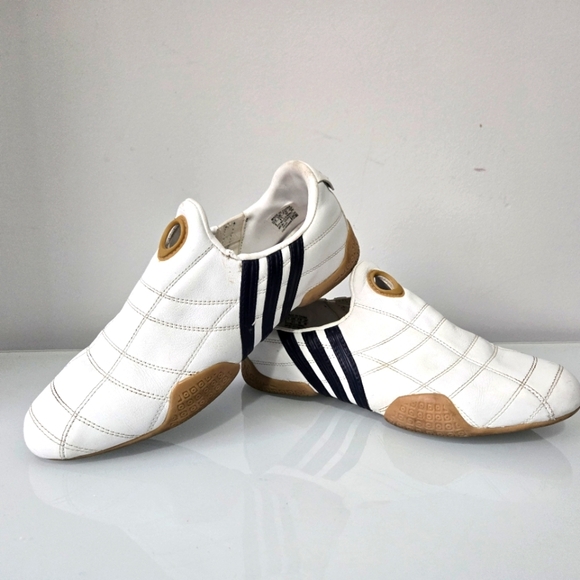 ADIDAS Y3 YAMAMOTO leather white and navy runners. Size 6.5 UK/ 8 US - Picture 1 of 13